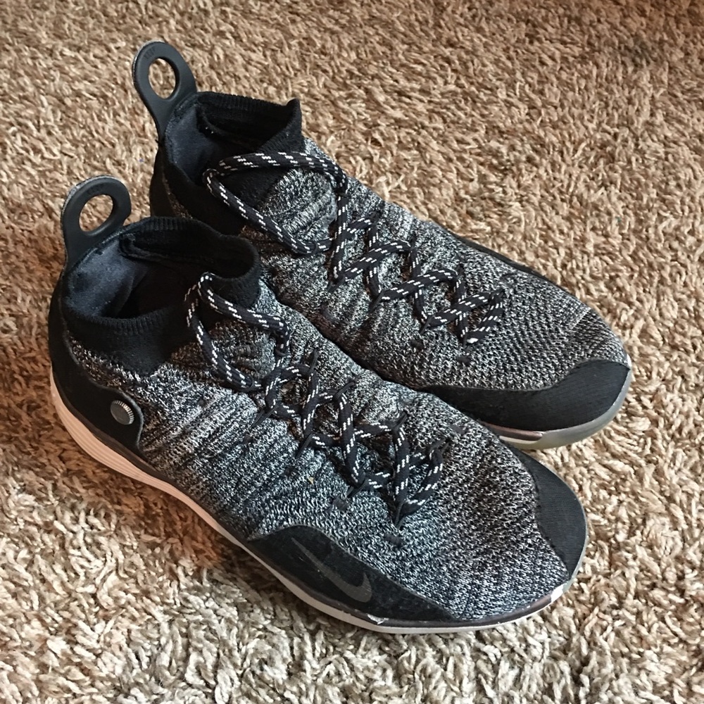 Nike KD basketball shoes